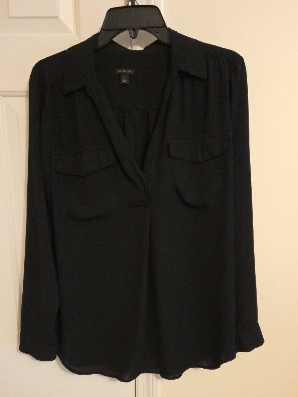 ANN TAYLOR CAMP SHIRT Black